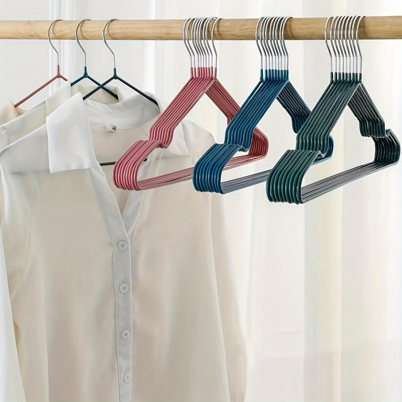 Metal Non-Slip Clothing Hangers 10-Pack for Tops and Dresses