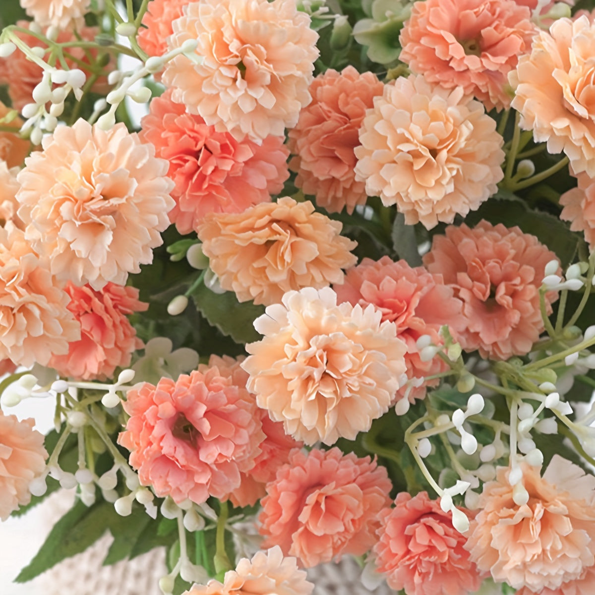 To'ylar, uy bezaklari va sovg'alar uchun sun'iy daisy gul bog'lari