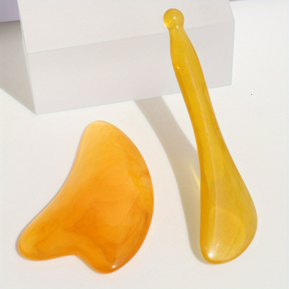 Two-Piece Facial Skincare Tool Set with Beeswax Face and Eye Scraping Boards and Acupoint Massage Nose Scraper