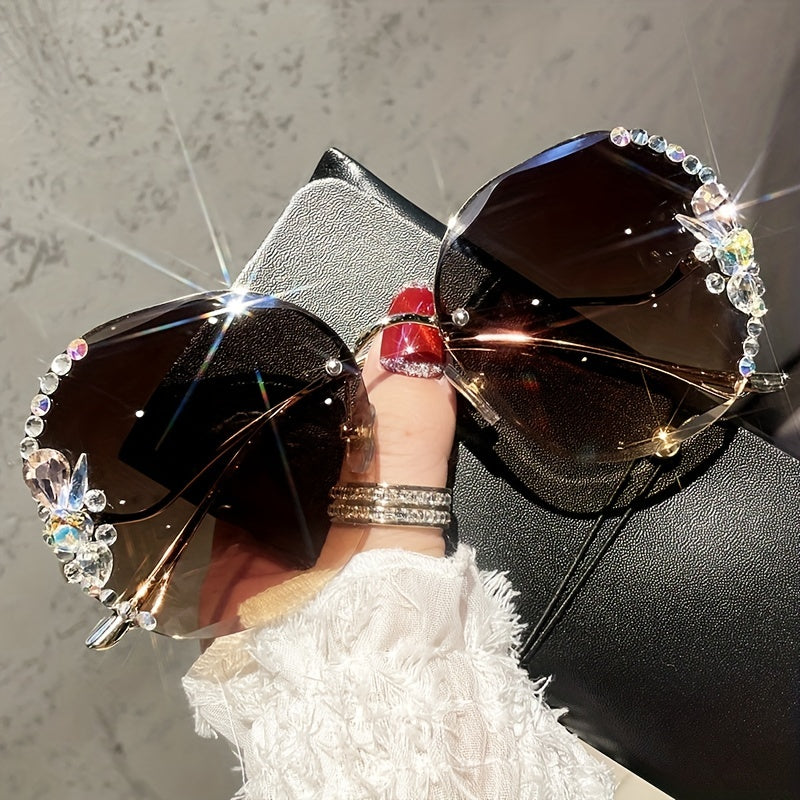 Women's Rimless Oversized Gradient Lens Glasses with Rhinestone Accents for Beach and Casual Wear