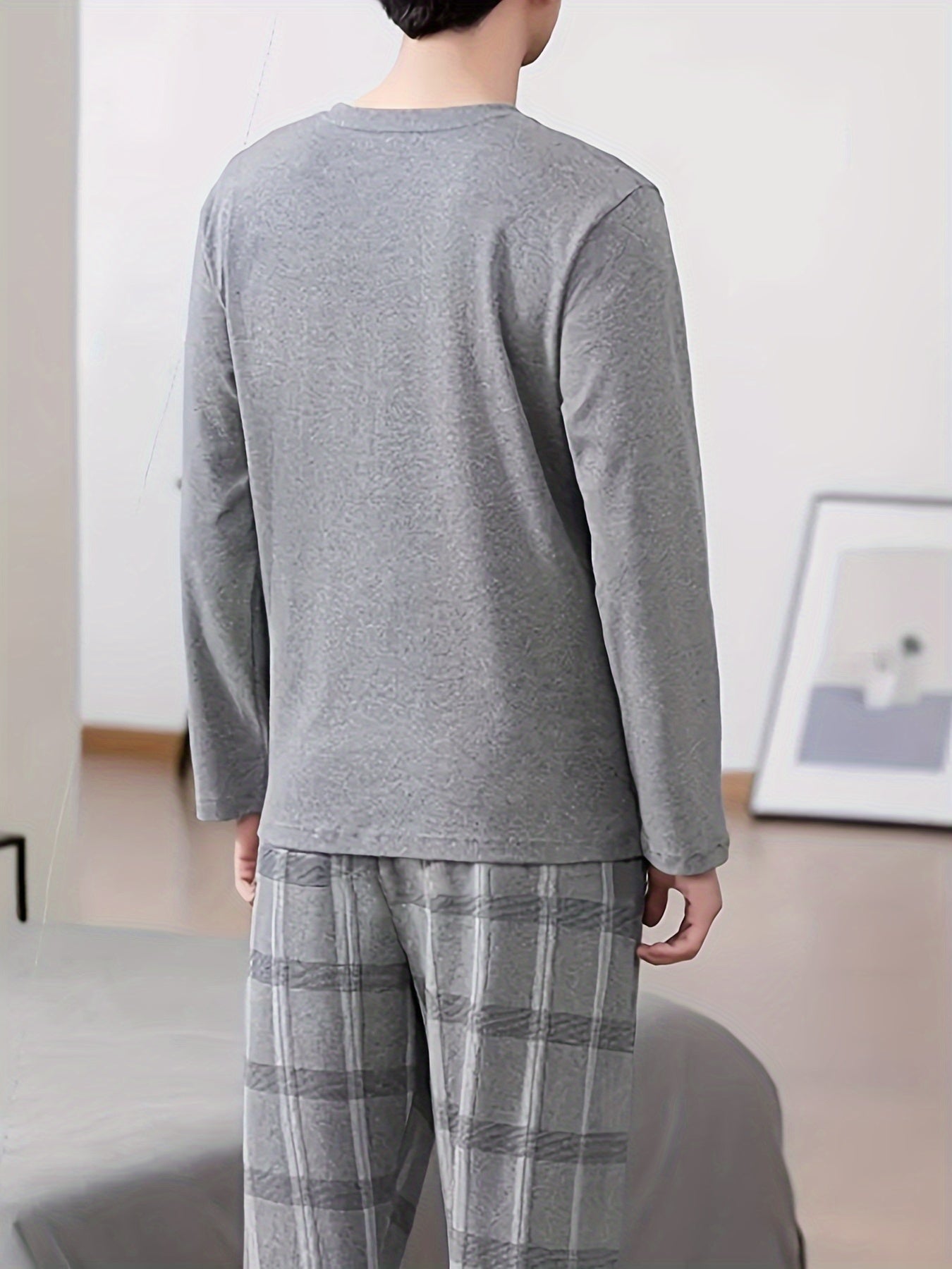 Men's Gray Long Sleeve Pajama Set with Plaid Pants Polyester Machine Washable