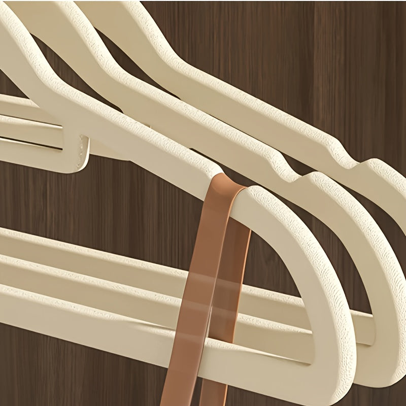 Non-Marking Flocked Hanger with Anti-Slip Grip for Closet Storage