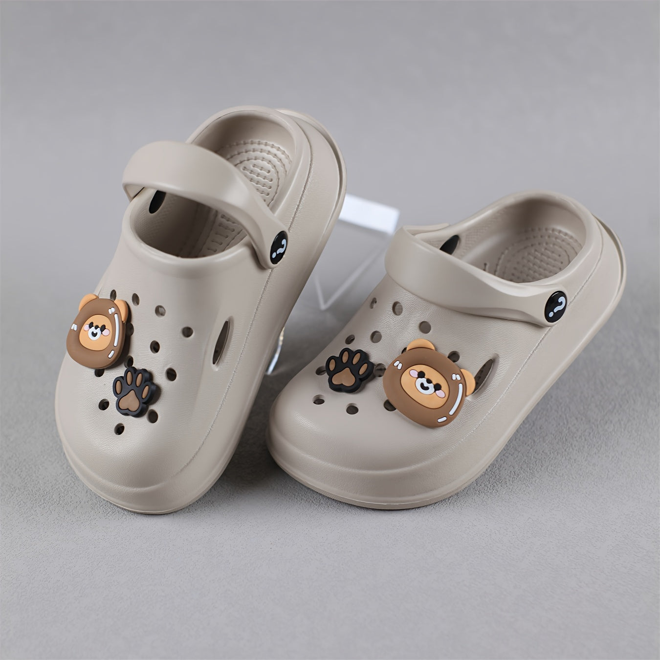 Sandalias slip-on para niños con suelas de EVA suave y punta redonda para uso casual en todas las estaciones