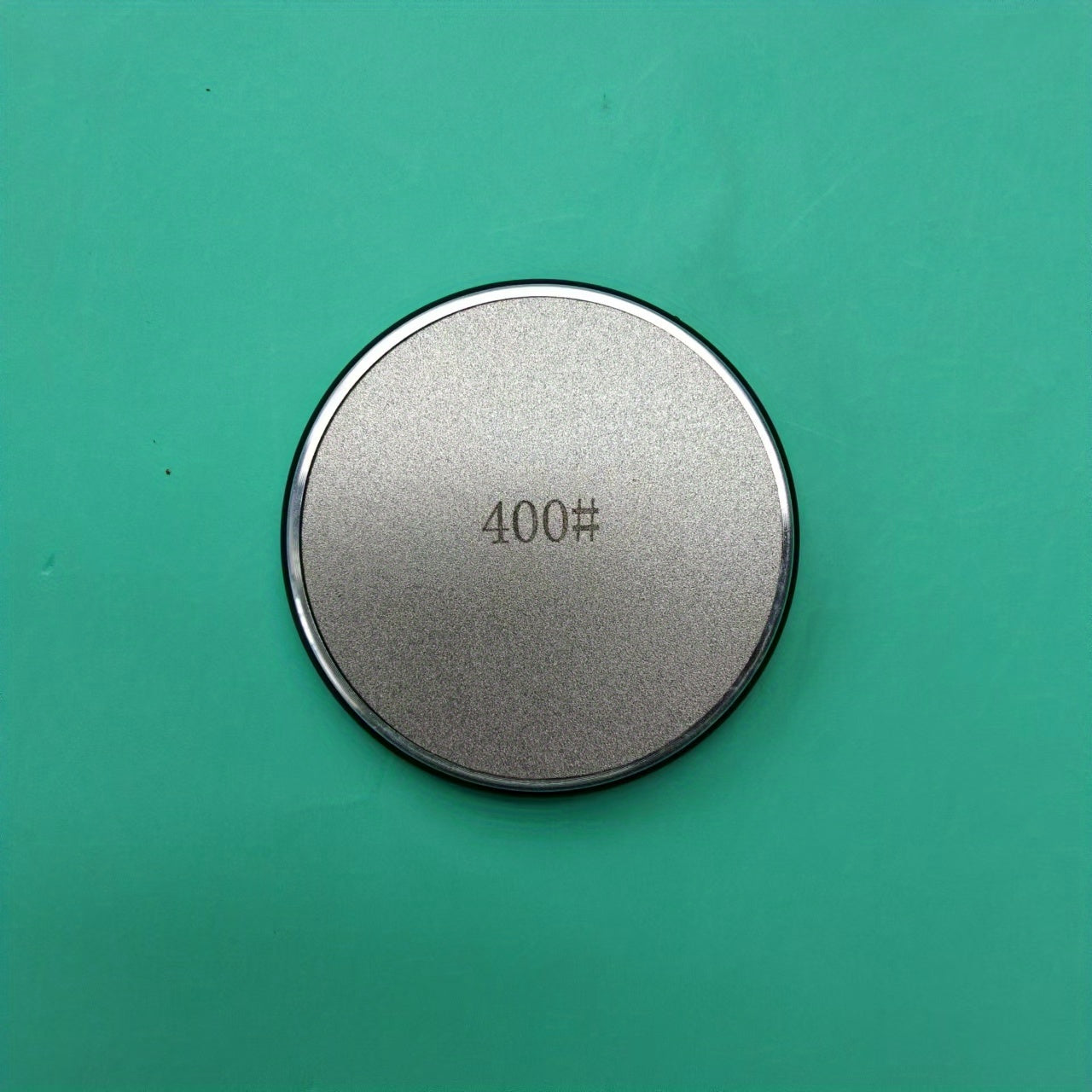 Stainless steel maydalash disklar, silliqlash asboblari, ko'p qirrali olmos aksessuarlar va rulmanli anti-slipping pad bilan toshli olmosni tahrirlash to'plami.