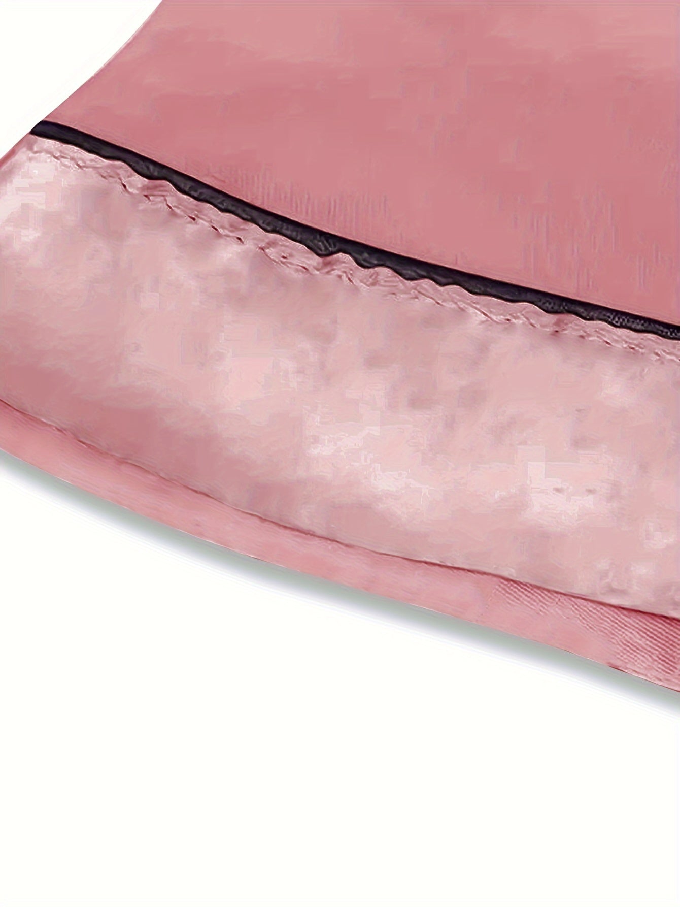 Ayollar uchun 3 qismli yozgi saten pijama to'plami, ko'ylak, uzun shim va shortilardan iborat. 95% polyester va 5% elastan materialidan tayyorlangan. S-XL o'lchamlarda mavjud.