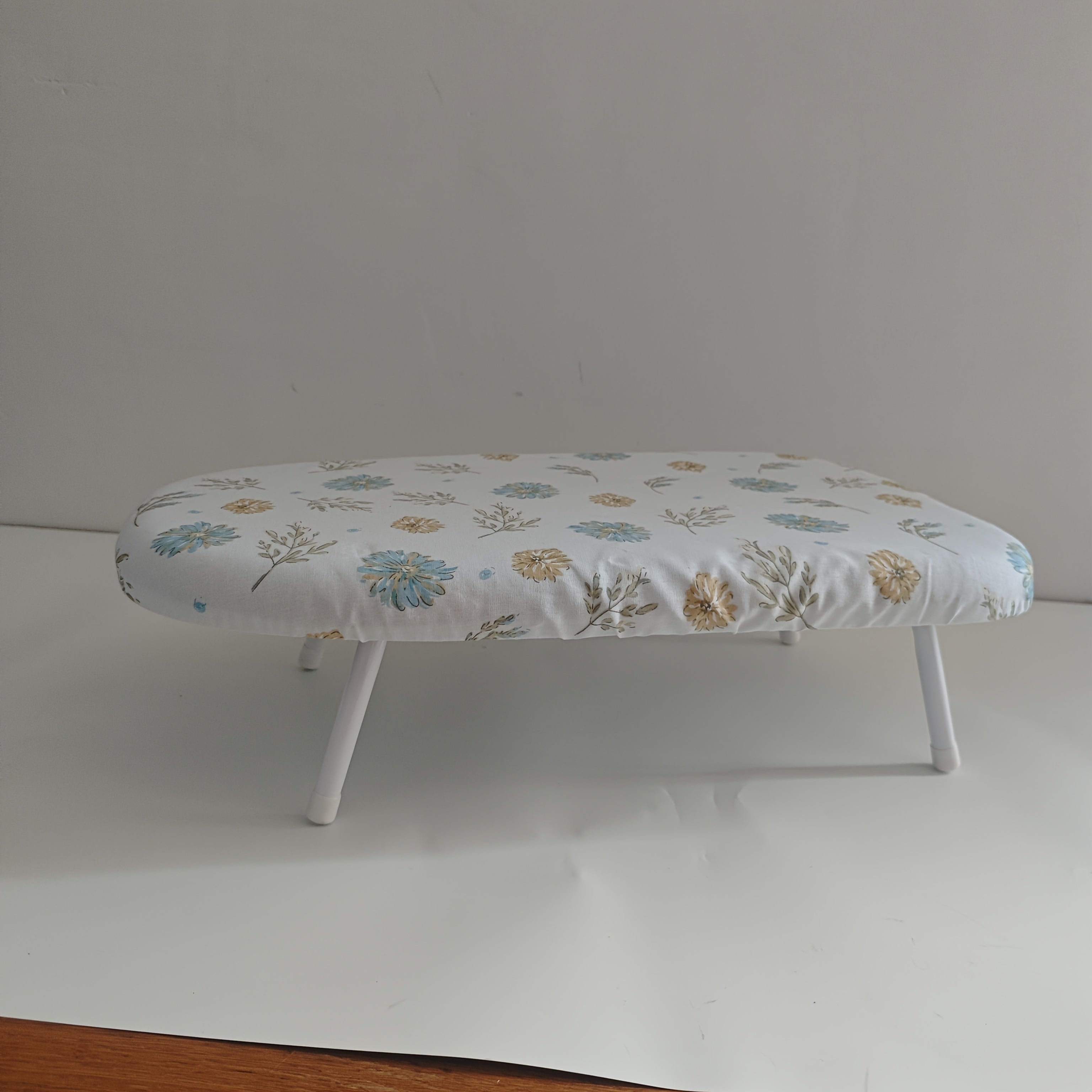 Tabla de planchar plegable compacta para camisas y trajes, portátil, de escritorio, sin electricidad