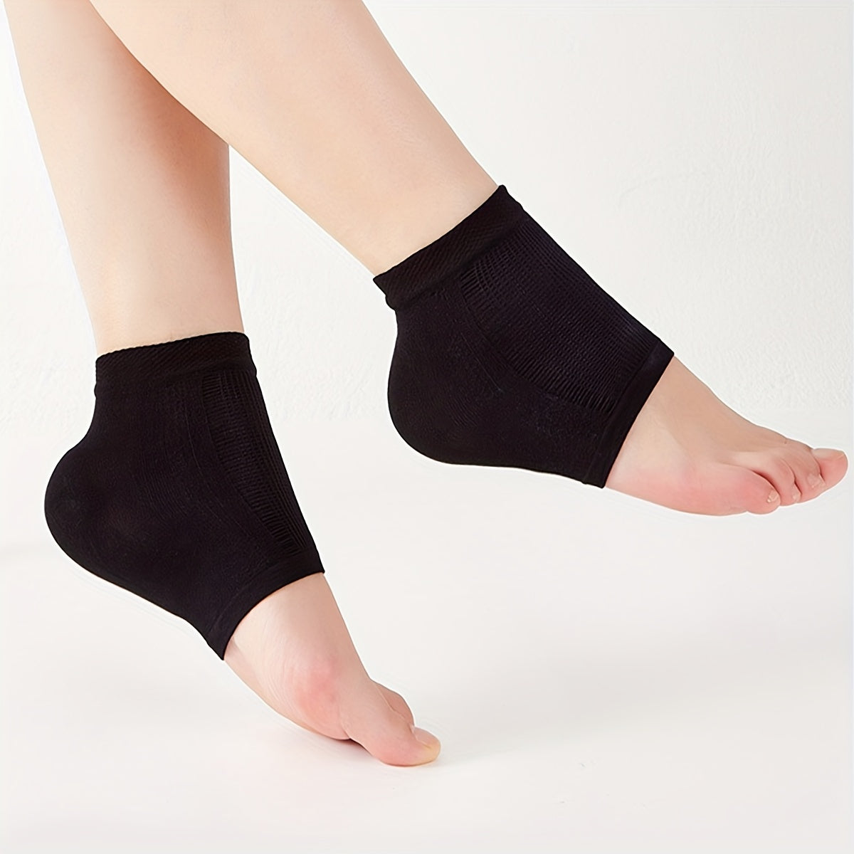 Moisturizing Silicone Heel Sleeves for Women and Men Exfoliating Softening Support