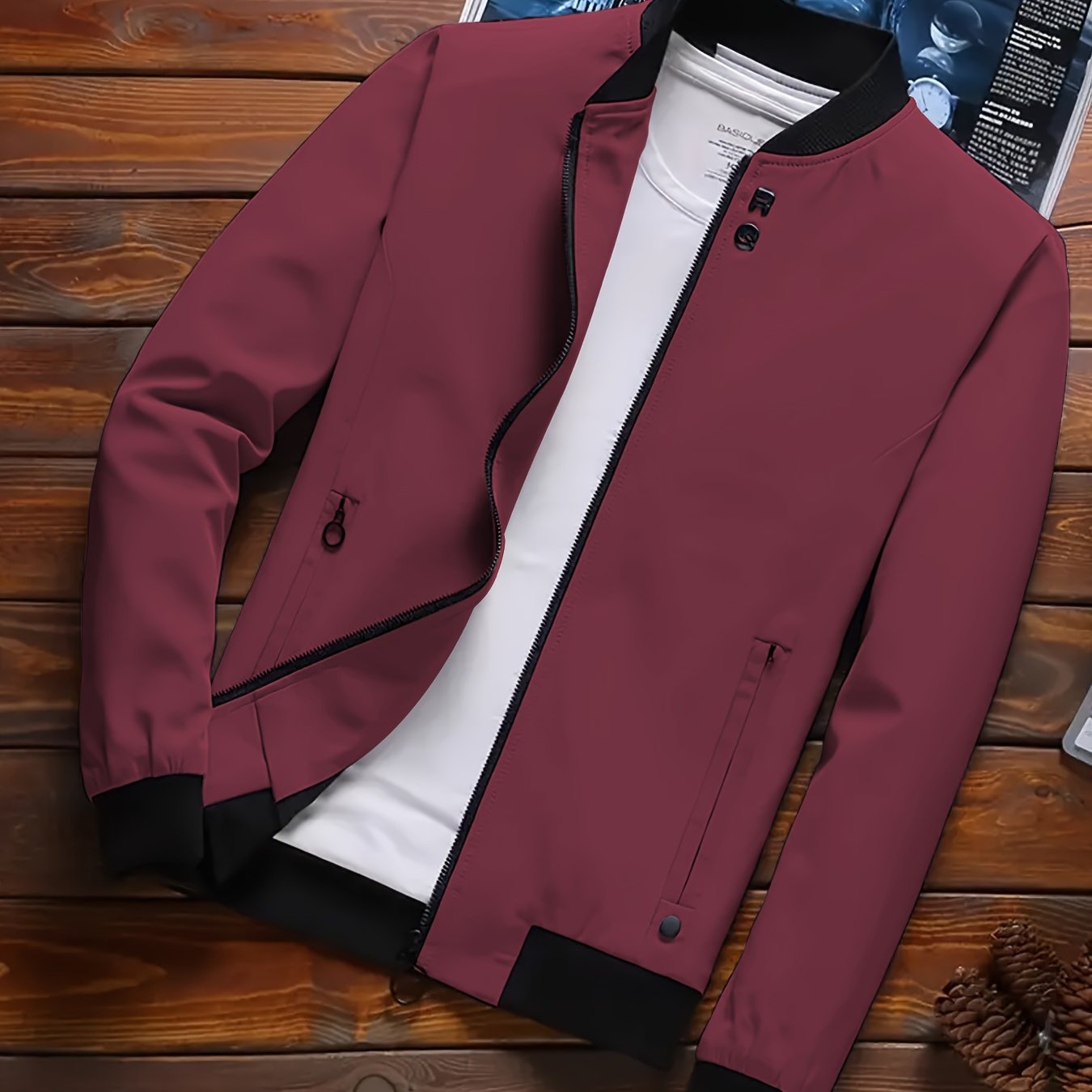 Men's Casual Polyester Sports Jacket for Spring and Autumn Lightweight Zipper Coat