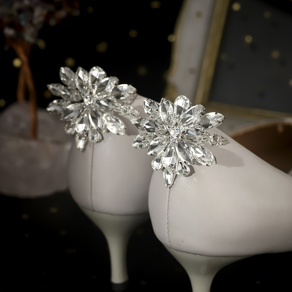 Women's Wedding Shoe Clips Glittering Rhinestone Buckles for Heels Dress Shoes Pair