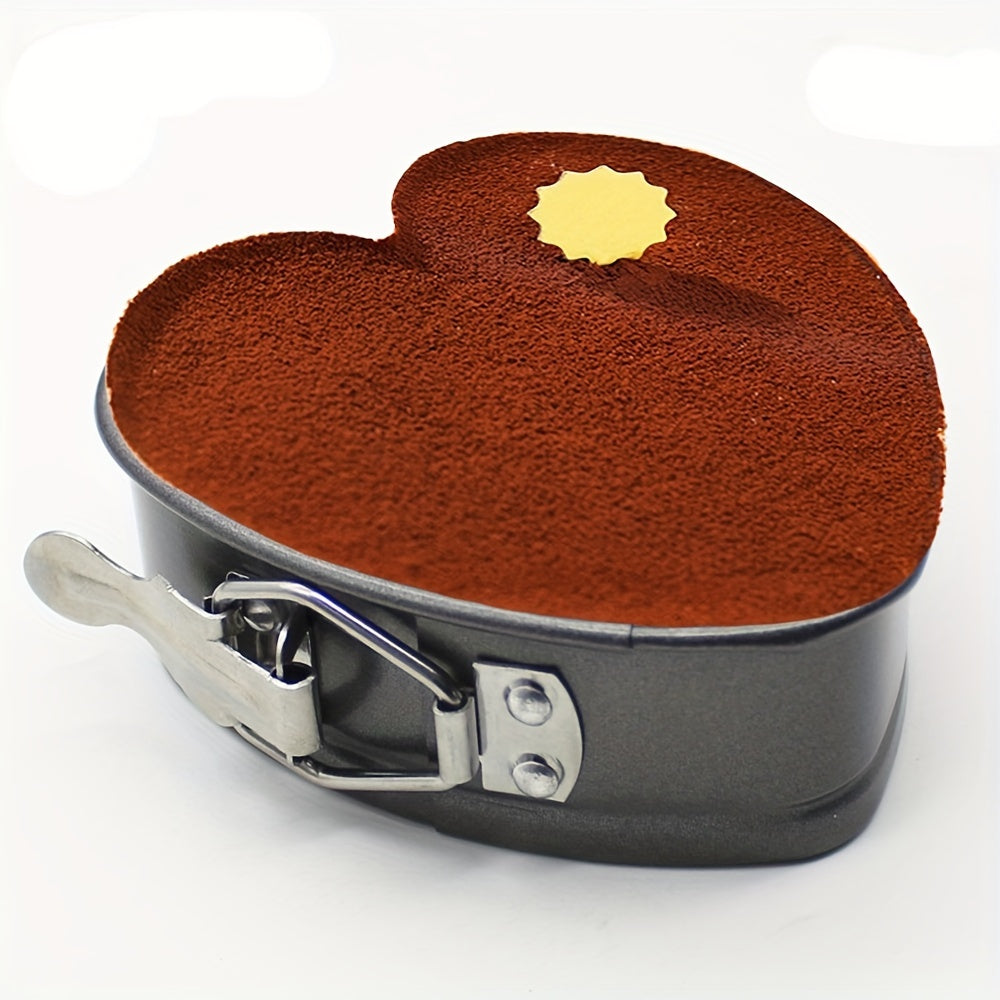 Heart-Shaped Detachable Bottom Baking Pan 10.49cm Nonstick Leakproof Cake Mold