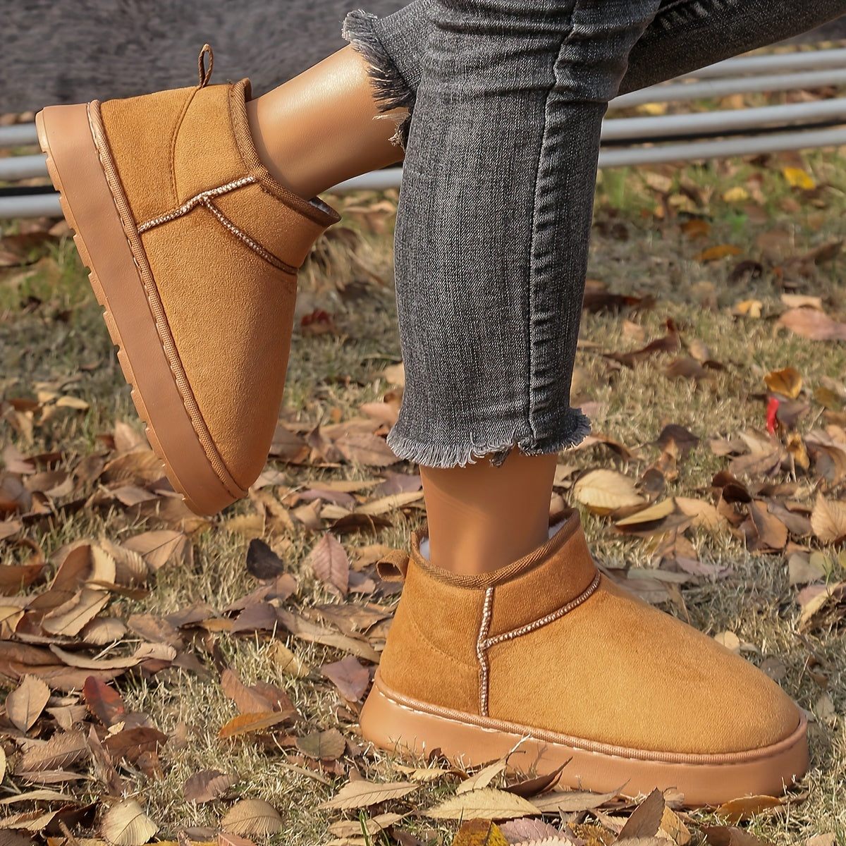 Unisex Plush Slippers Warm Non-Slip EVA Sole Indoor Outdoor All-Season