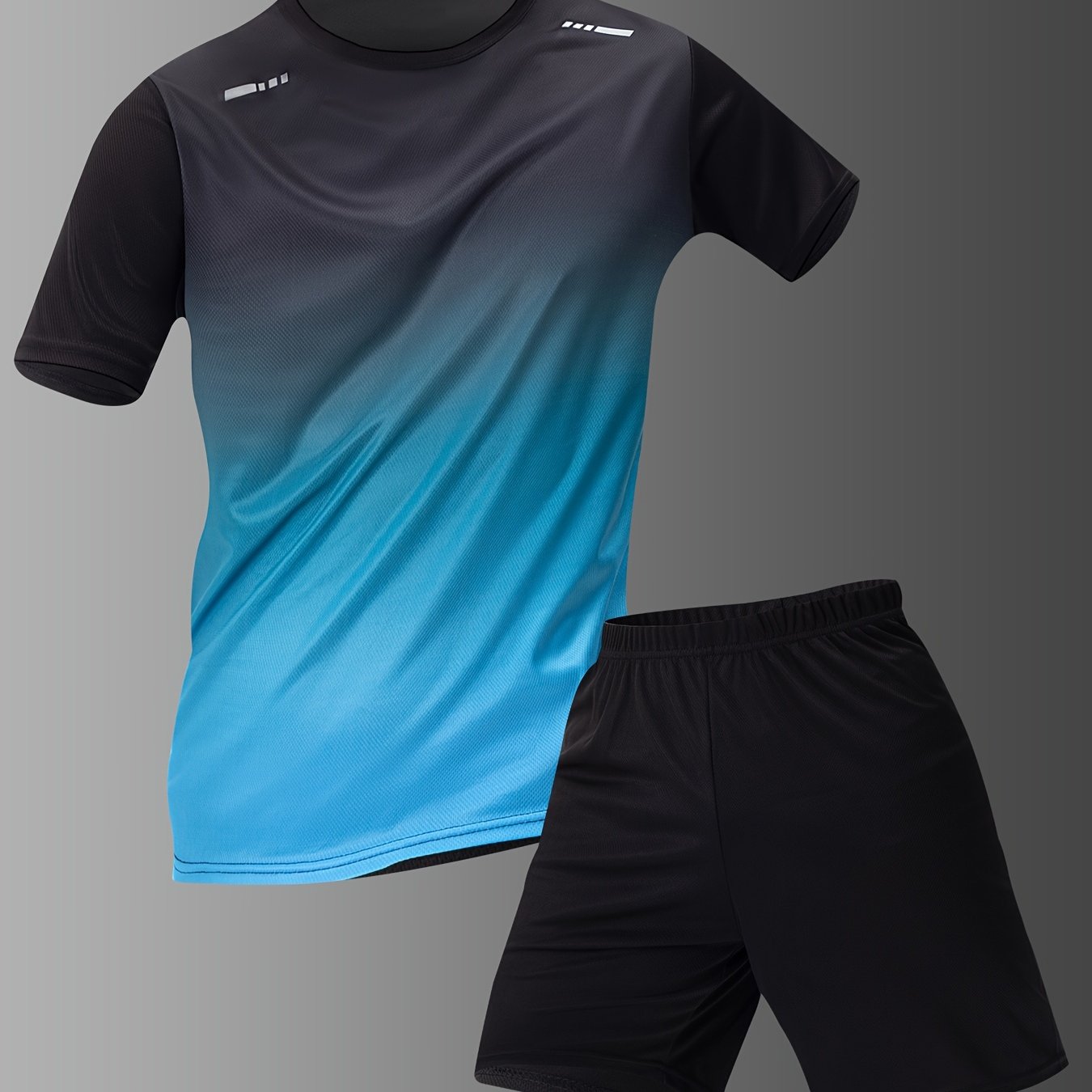 Men's Summer Sportswear Set Gradient Short Sleeve T-Shirt and Elastic Waist Shorts