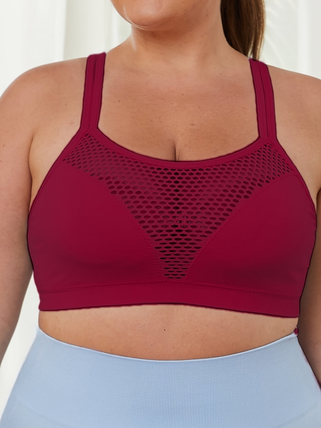 Women's Plus Size Running Bras 3 Pack Breathable Mesh Cross-Back Support