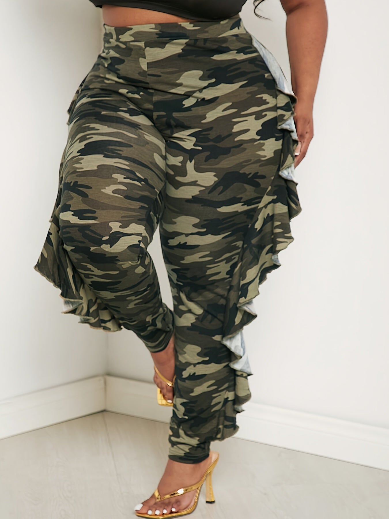 Plus Size Women's High-Waisted Camouflage Leggings Non-See-Through Warm Trousers