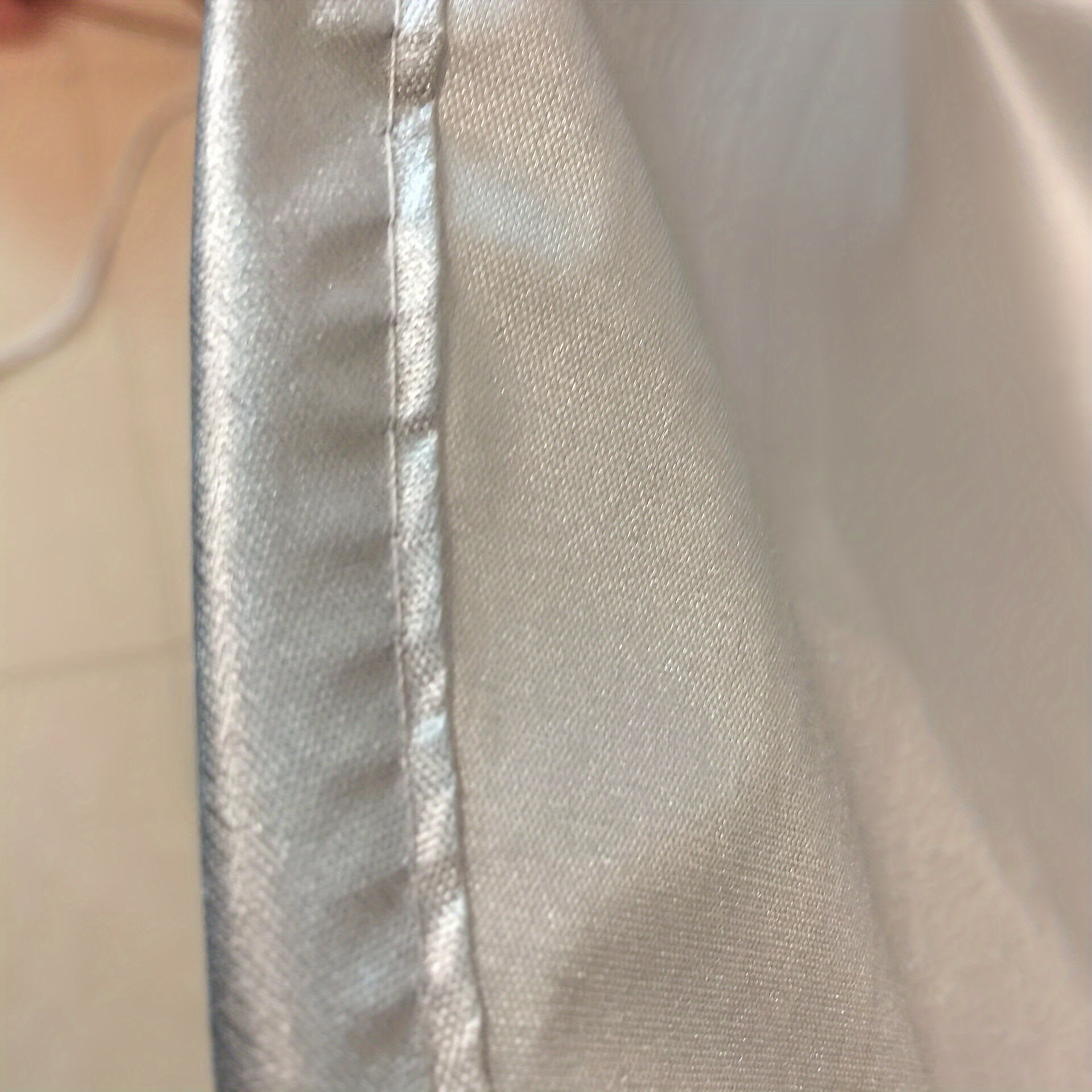 DIY soch kesish uchun sartarosh soyabon dizayniga ega polyester soch kesish paltosi, sartaroshlar uchun ideal.