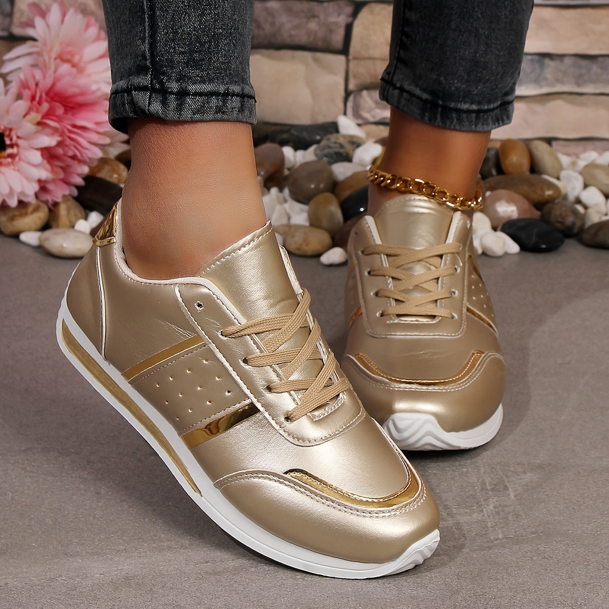 Women's Casual Sneakers Solid Color Lightweight Athletic Shoes