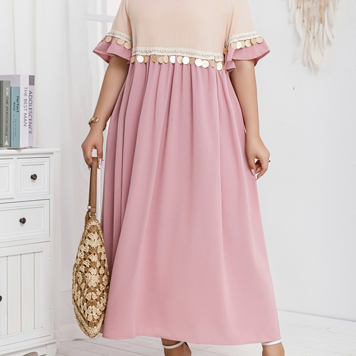 Plus Size Women’s Yellow Maxi Dress with V-Neck and Tassel Details