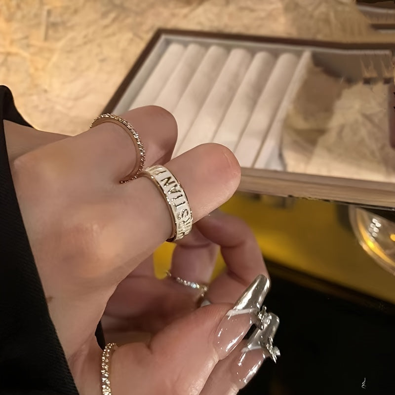 DIY Zargarlik tayyorlash: kichik, hidi yangi halqa, oddiy moda, ko'p maqsadli soddalashtirilgan doira, porloq oltin keng va tor versiya halqa indeks halqa 3 dona.