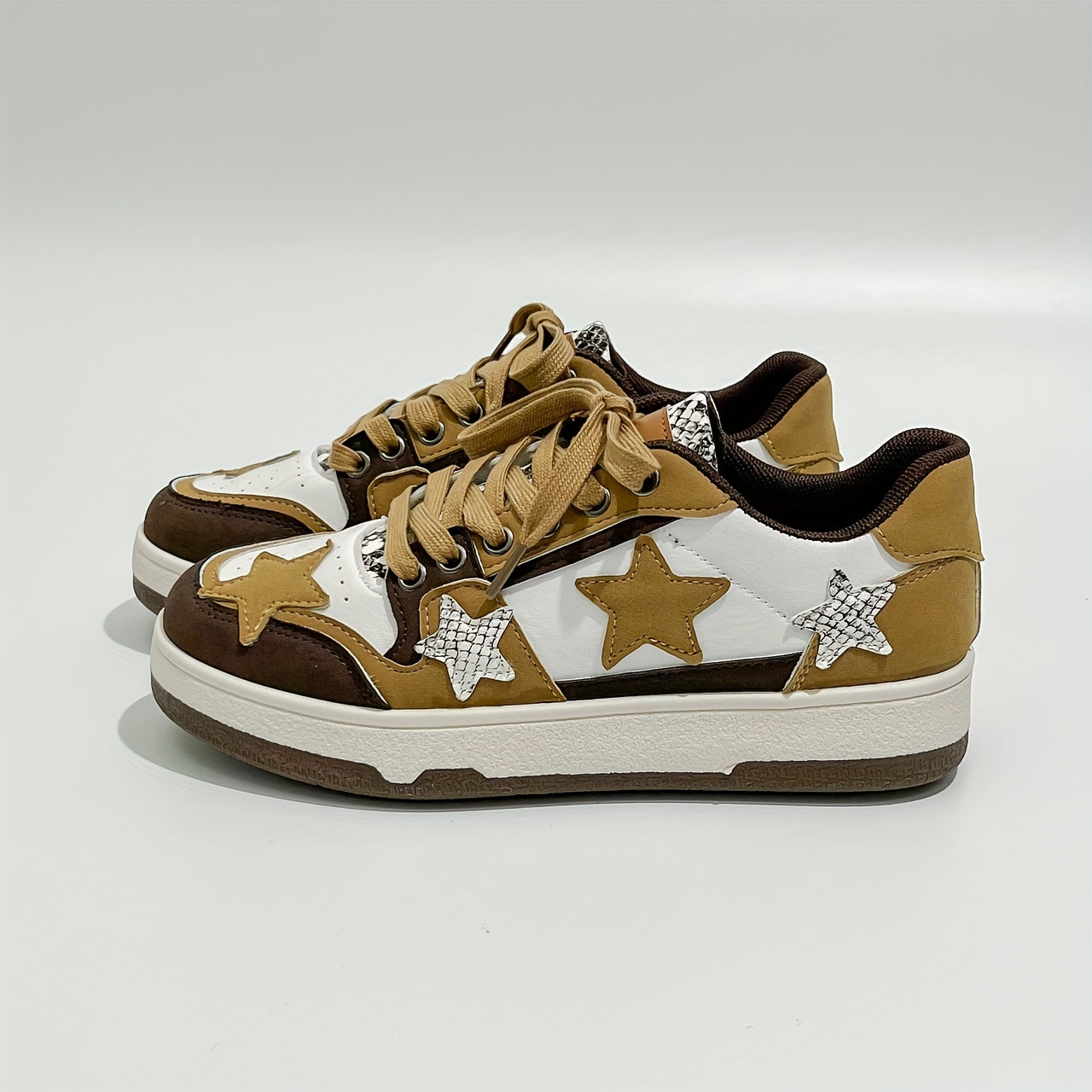Women’s Star-Theme Low-Top Sneakers Breathable Lace-Up Canvas Casual Shoes
