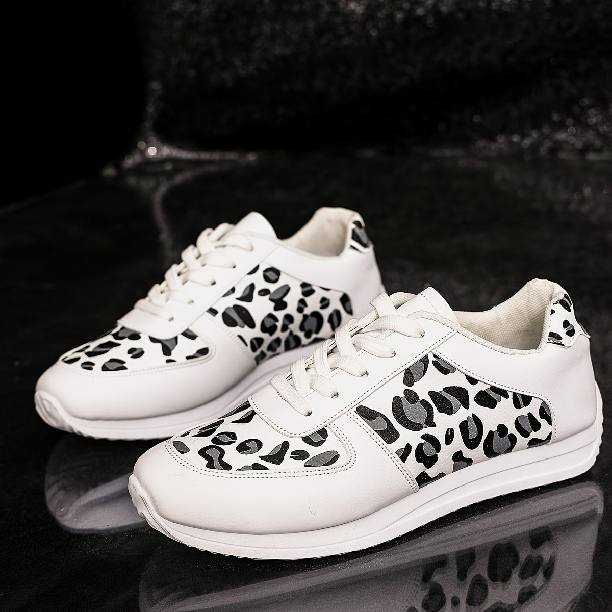 Women’s Leopard Print Sneakers Lightweight Comfortable Casual Shoes