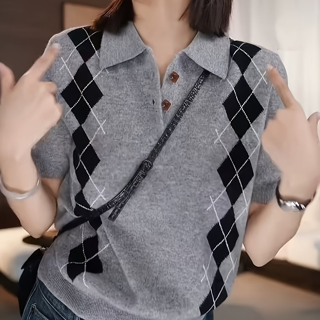 Women's Plus Size Argyle Sweater Collared Short Sleeve Casual Top