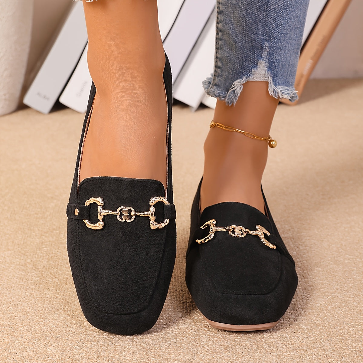 Women's Fleece Flat Moccasin Loafers Slip-On Casual Shoes for All Seasons