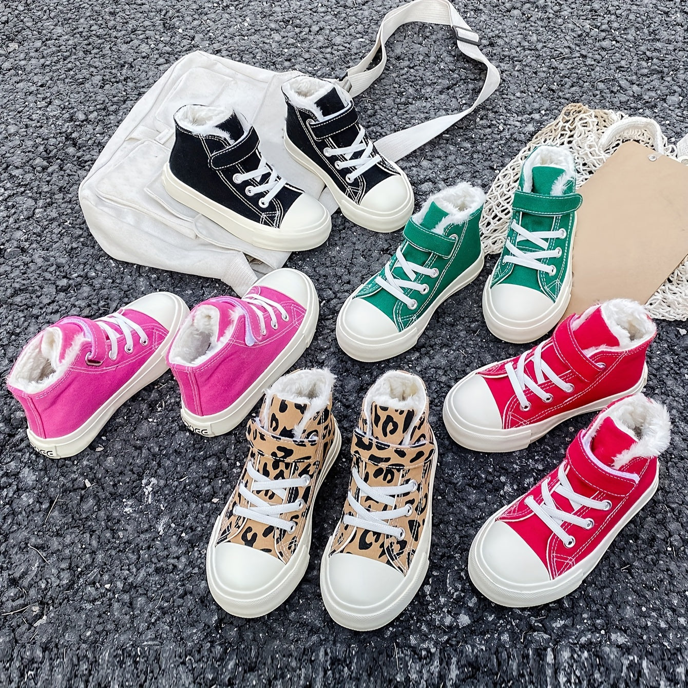 Kids Winter Canvas Sneakers for Boys and Girls High-Top Non-Slip Sole Plush Lining