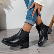 Женские ботинки-слипы на среднем каблуке черные с амортизирующей стелькой, всесезонные