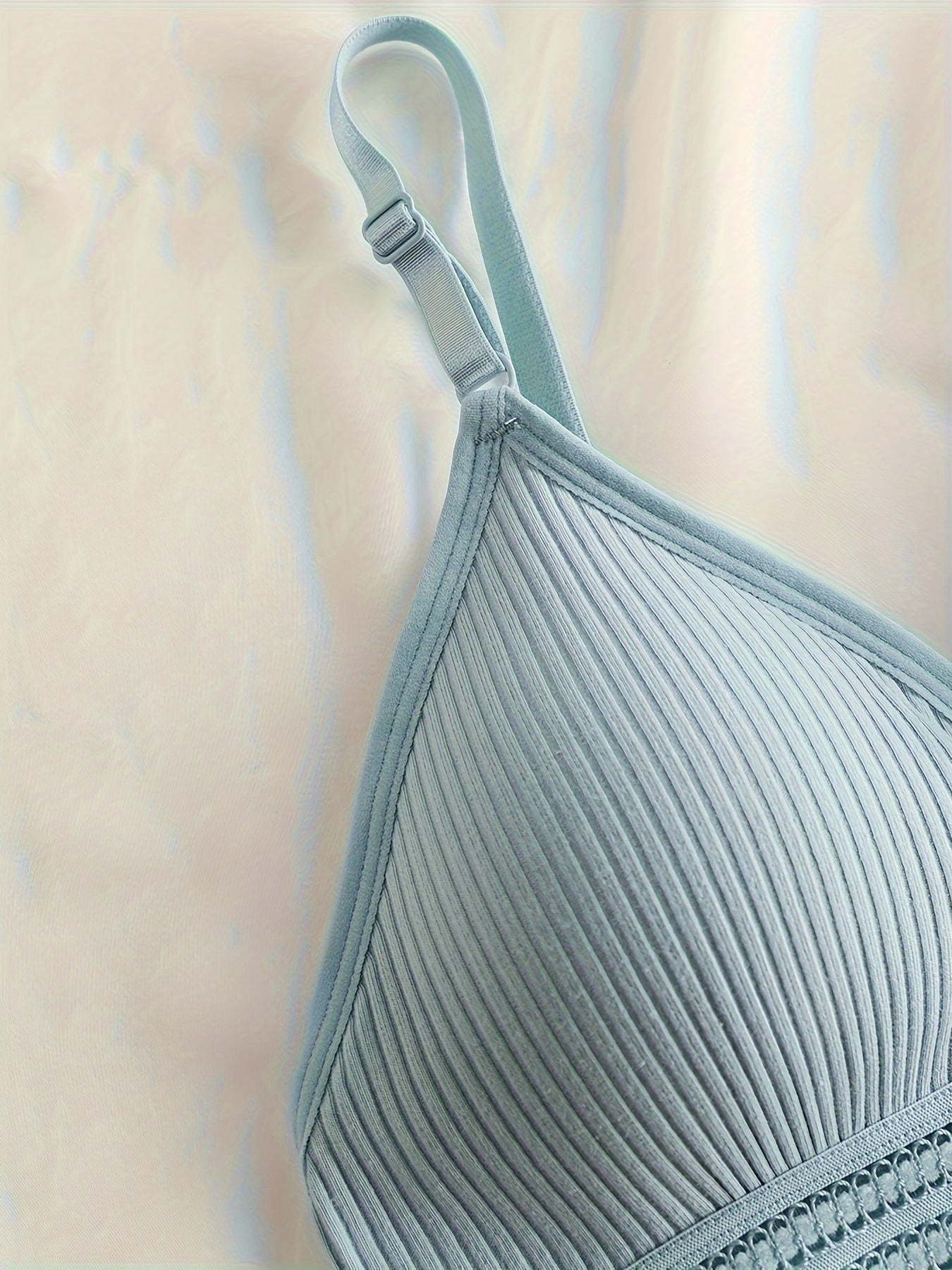 To'rt rangli tasodifiy ichki kiyim modellari - To'rt rangli tasodifiy ichki kiyim modellari