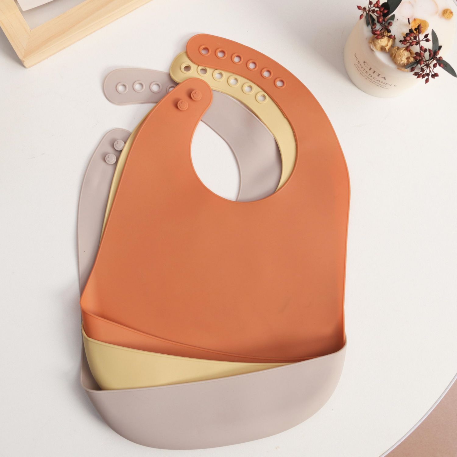 Set of 3 Unisex Food Grade Silicone Baby Bibs for Feeding