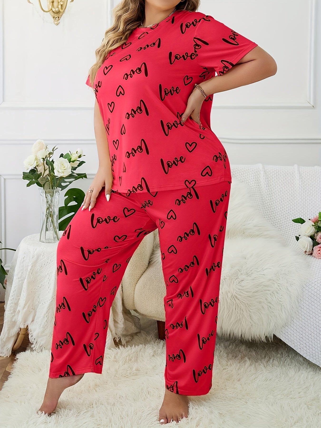 Plus Size Women's Pajama Set with Oversized T-Shirts and Long Pants