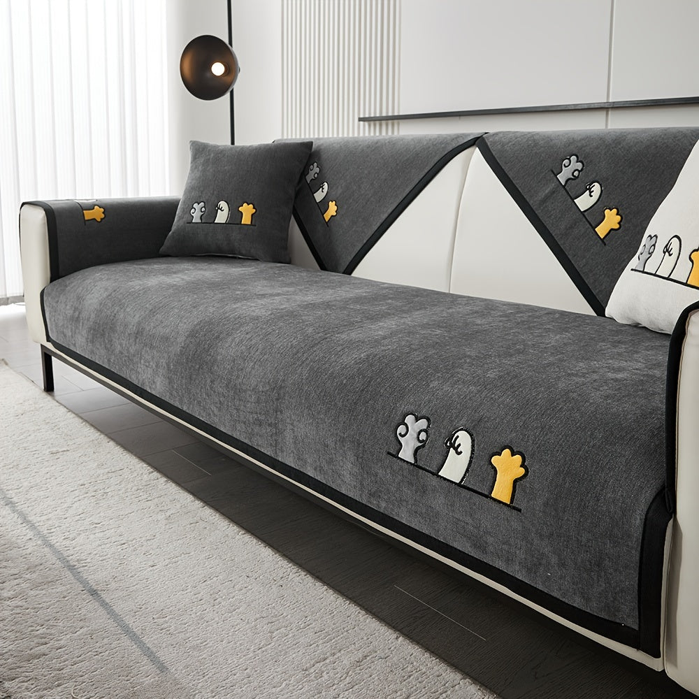 Красный чехол для дивана из шенилла с игривой вышивкой в виде косточек. Удобен для домашних животных, не скользит, можно стирать в машине, идеально подходит для диванов на 1-4 места в гостиной, спальне, офисе.
