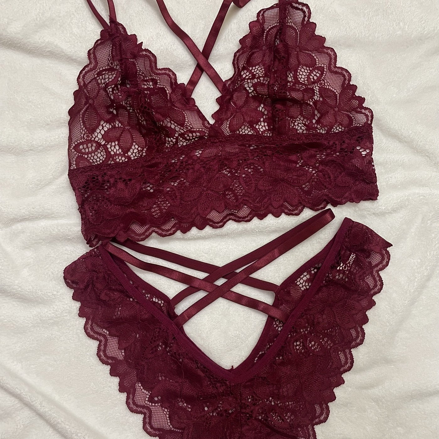 Сексуальный комплект бюстгальтера из кружева, без подкладки и косточек, тонкий и удобный.