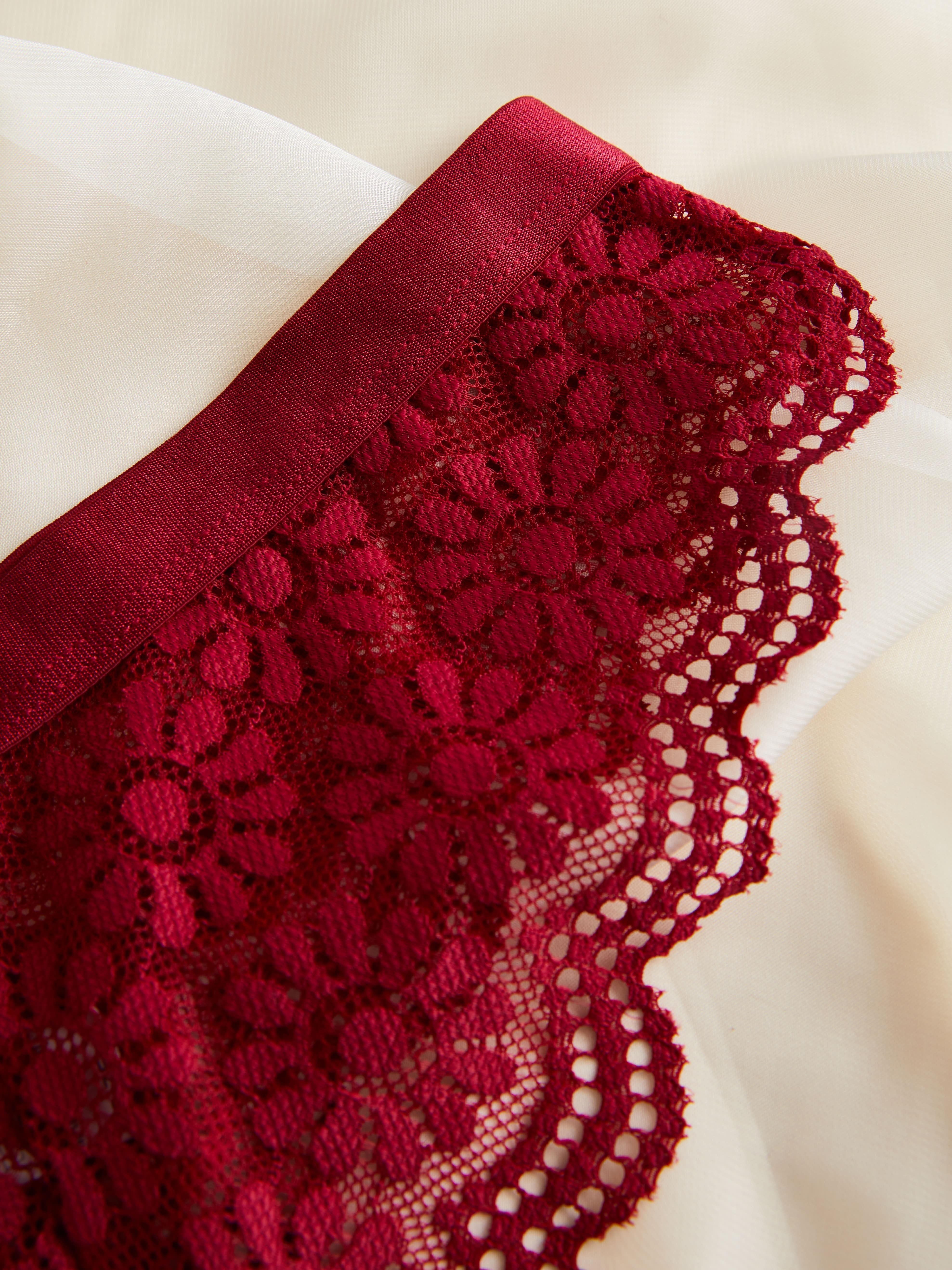 Floral Lace Lingerie Set with Triangle Cups and Scallop Trim Panties