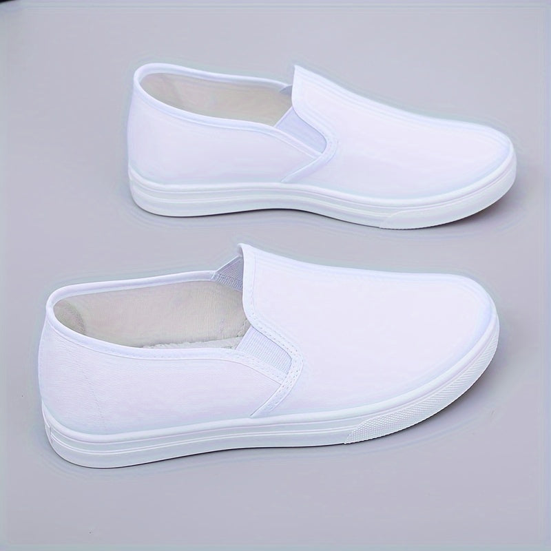 Ayollar uchun slip-on oq shifokor poyabzali nafas oladigan mato, sirpanmaydigan PVC taglik