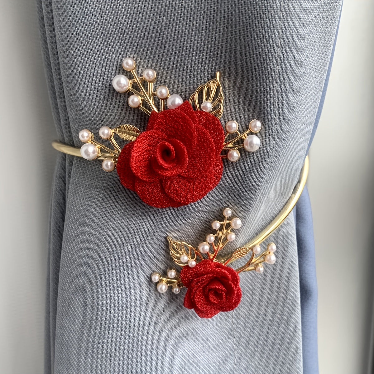 Faux Pearl Curtain Tieback with Pastoral Flower Pattern for Bedroom or Living Room