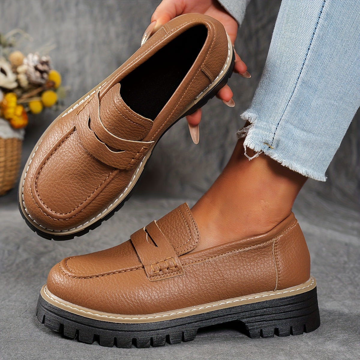 Women's Thick-Soled Loafers Solid Color British Style Casual Shoes