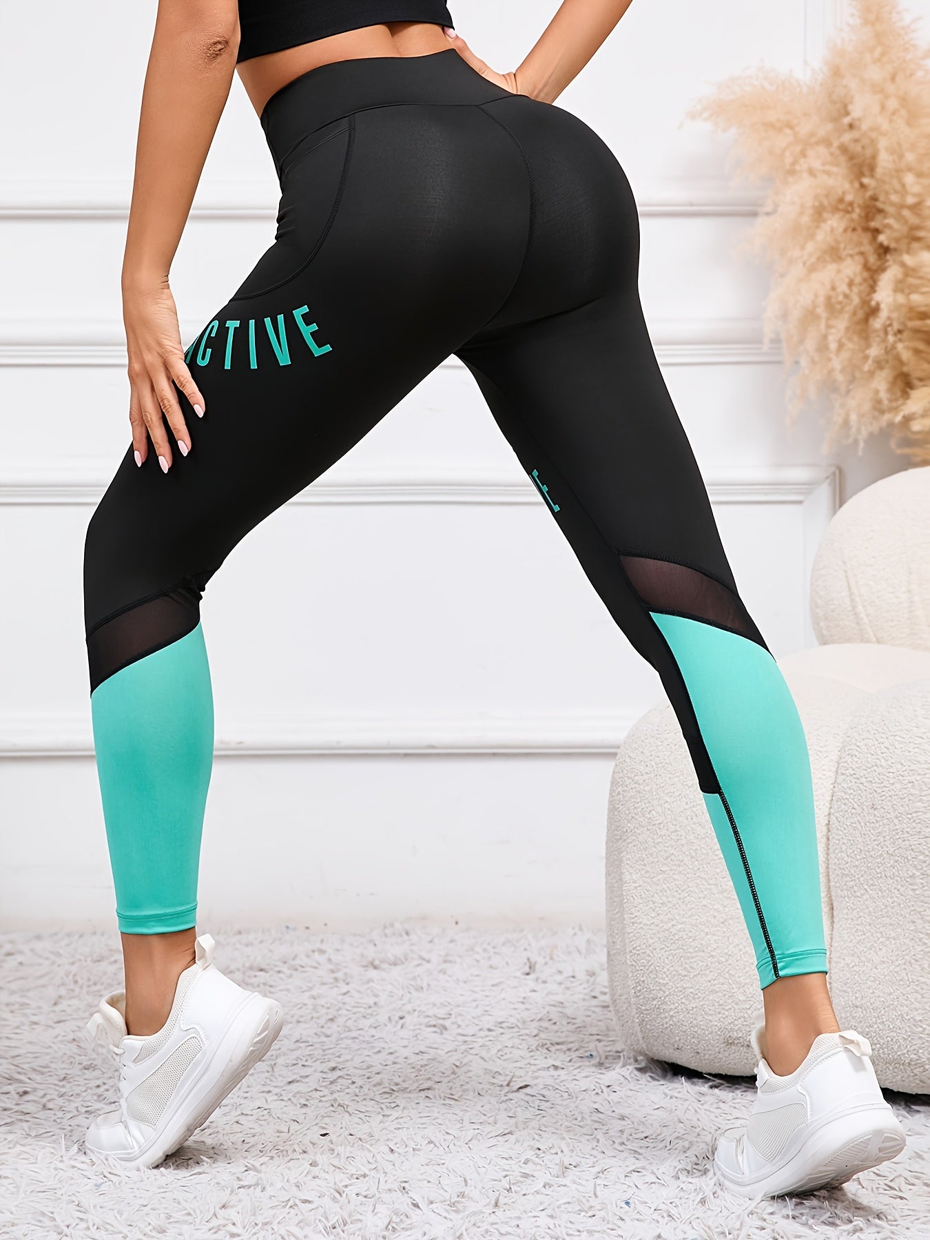 Women's High Waist Yoga Leggings with Pockets and Color-Block Letter Print