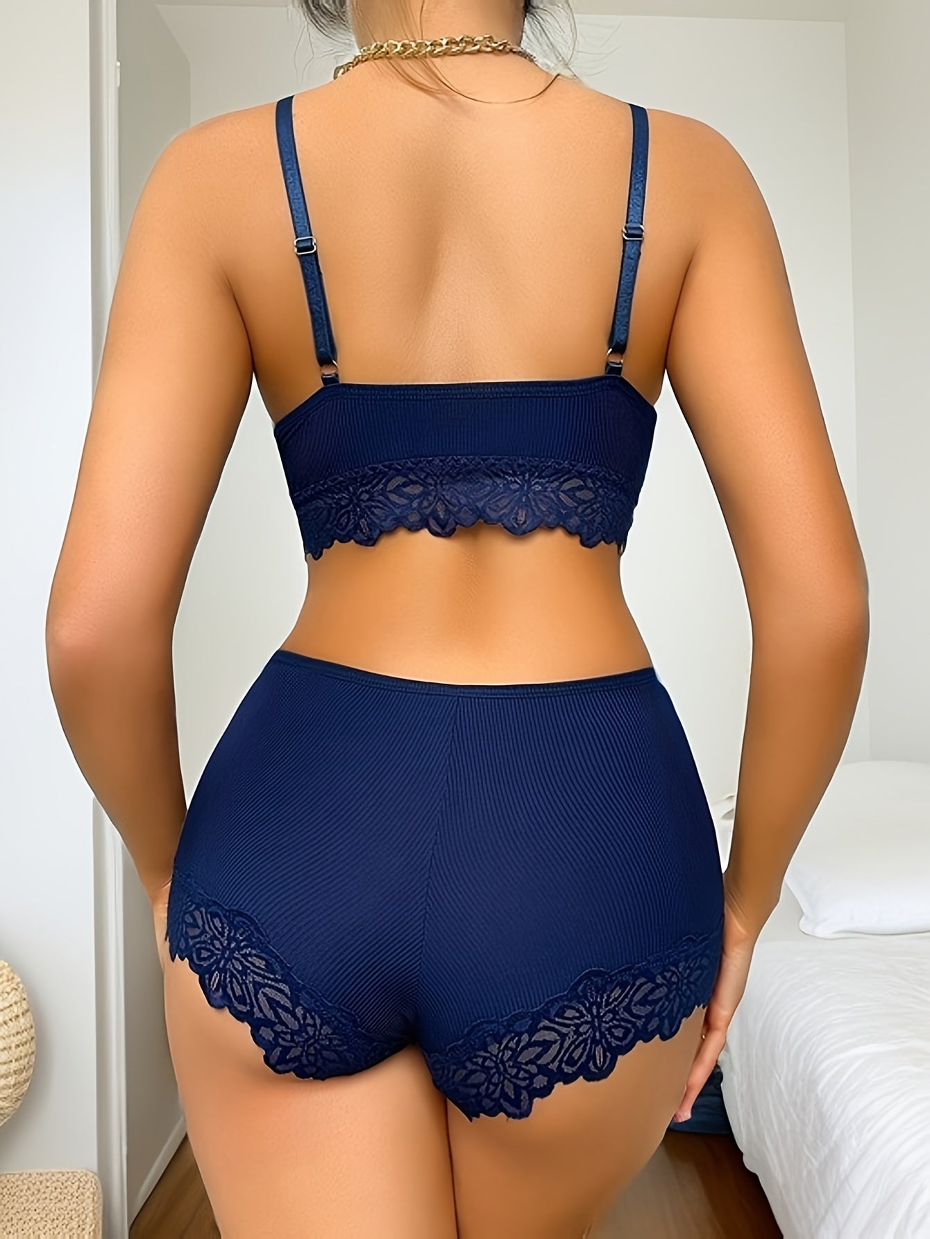Seamless Backless Bras and Boyshorts for Women European and American Markets