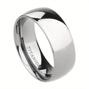 Erkaklar uchun Dome Yuqori Polirovka Qilingan Toza Titan Halqa, kengligi 8mm, AQSh o'lchovlari 4.5-14 da mavjud, bitta dona sifatida sotiladi.