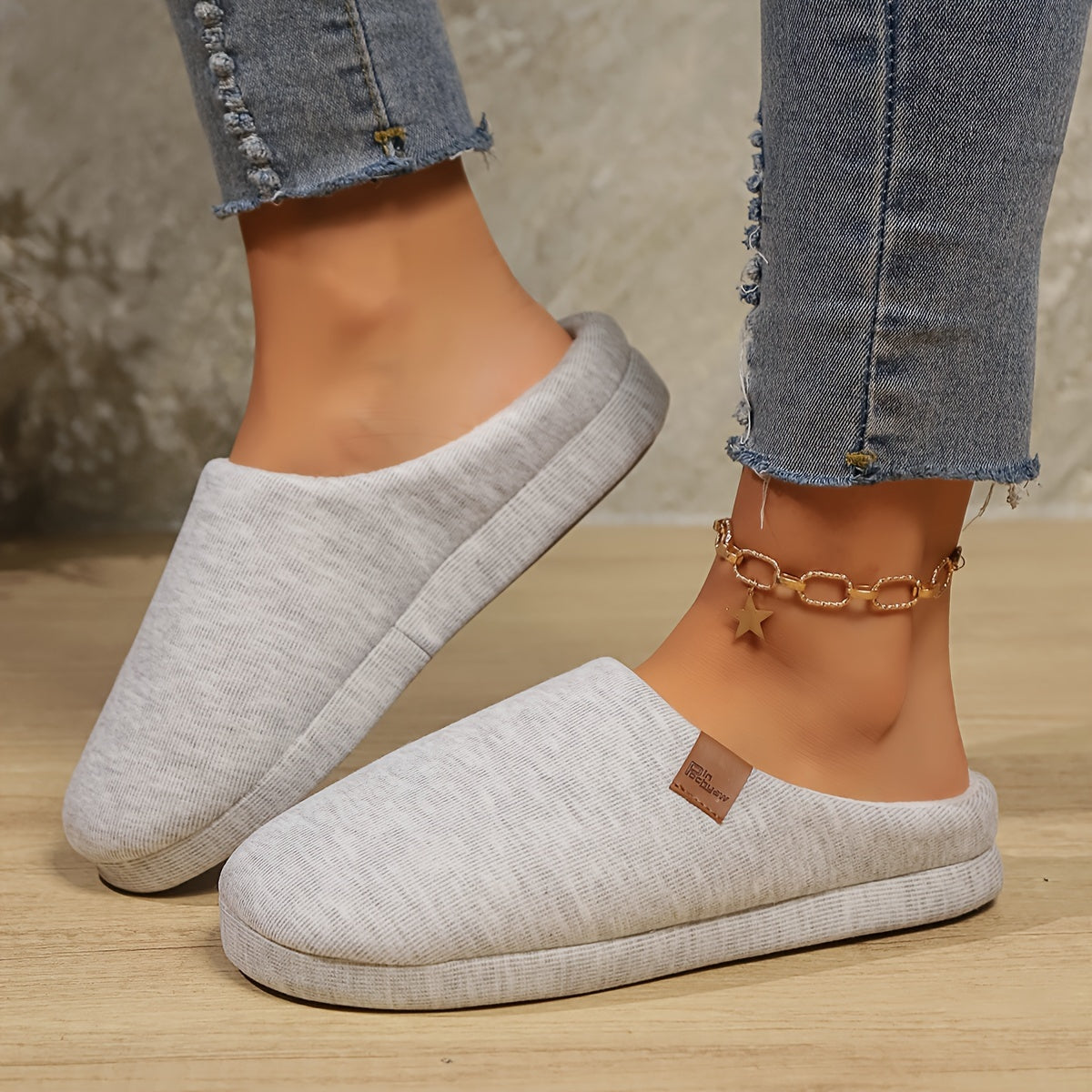 Women Slip-On Slippers Soft Fabric Flannel Non-Slip Indoor Casual