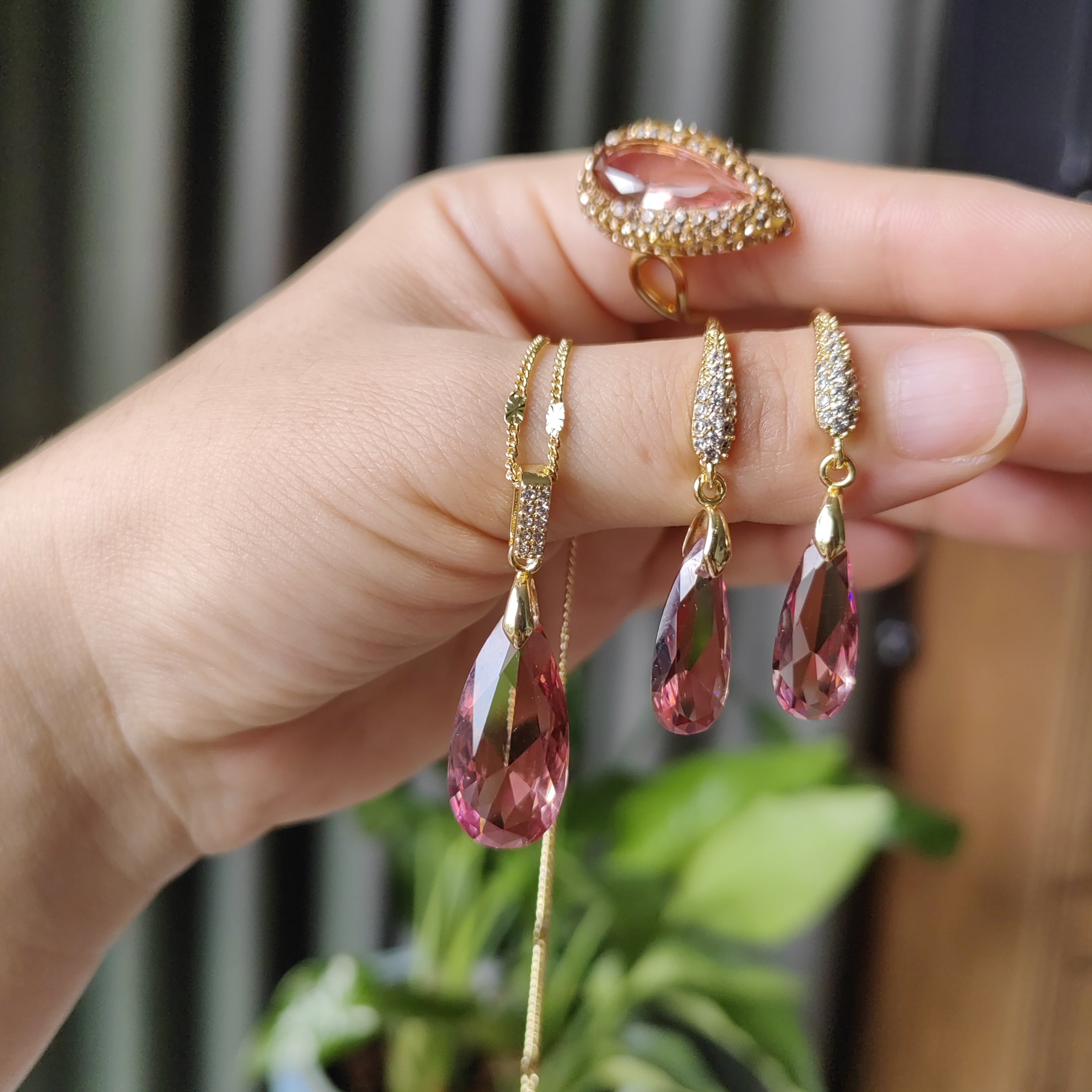 Women’s Jewelry Set Copper Necklace Earrings Ring Synthetic Gemstones Adjustable 45cm