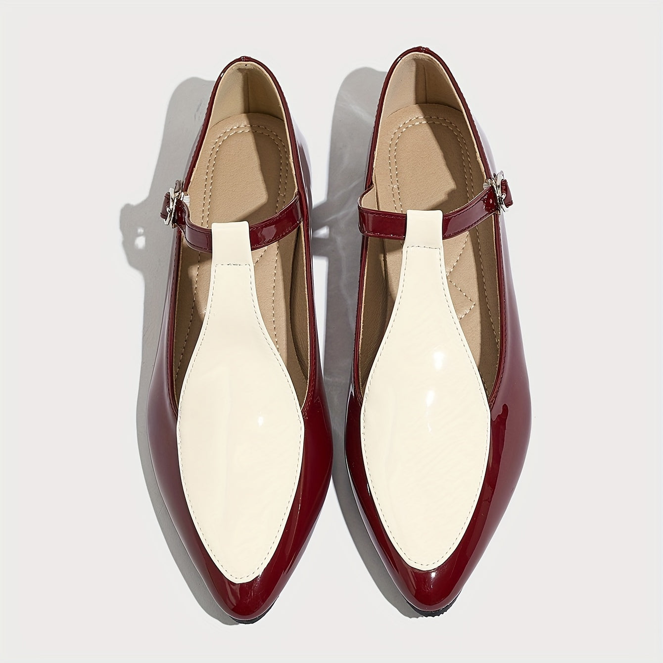 Women's Green Color-Block Mary Jane Flats with Pointed Toe Buckle Closure Lightweight TPR Sole