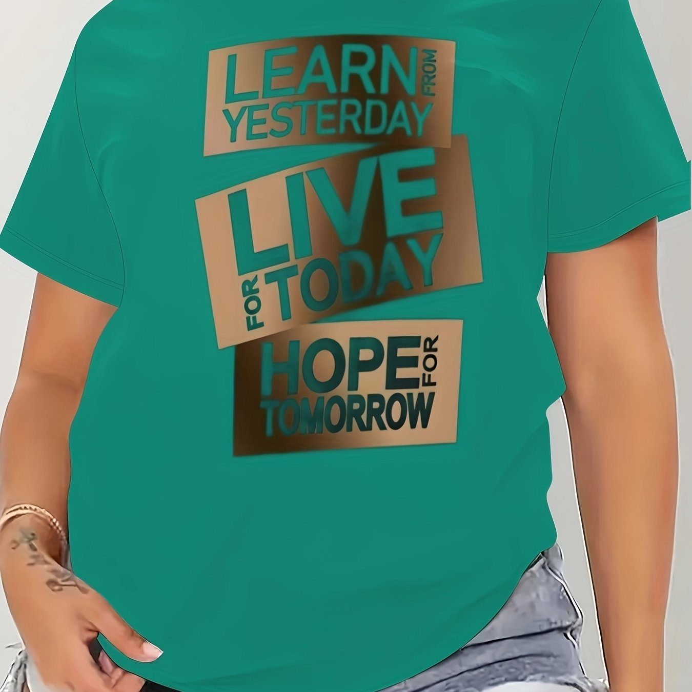 Plus-Size Women's Short Sleeve T-Shirt with Letter Prints Casual Sports Top