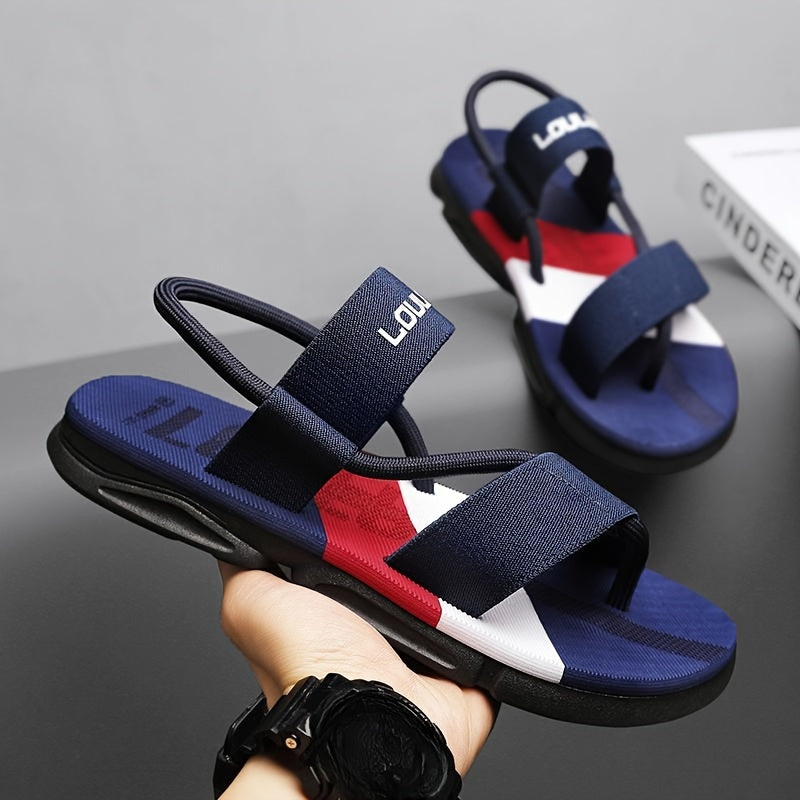 Ayollar uchun yengil slip-on tekis sandallar tashqi faoliyatlar uchun qulaylik taqdim etadi.