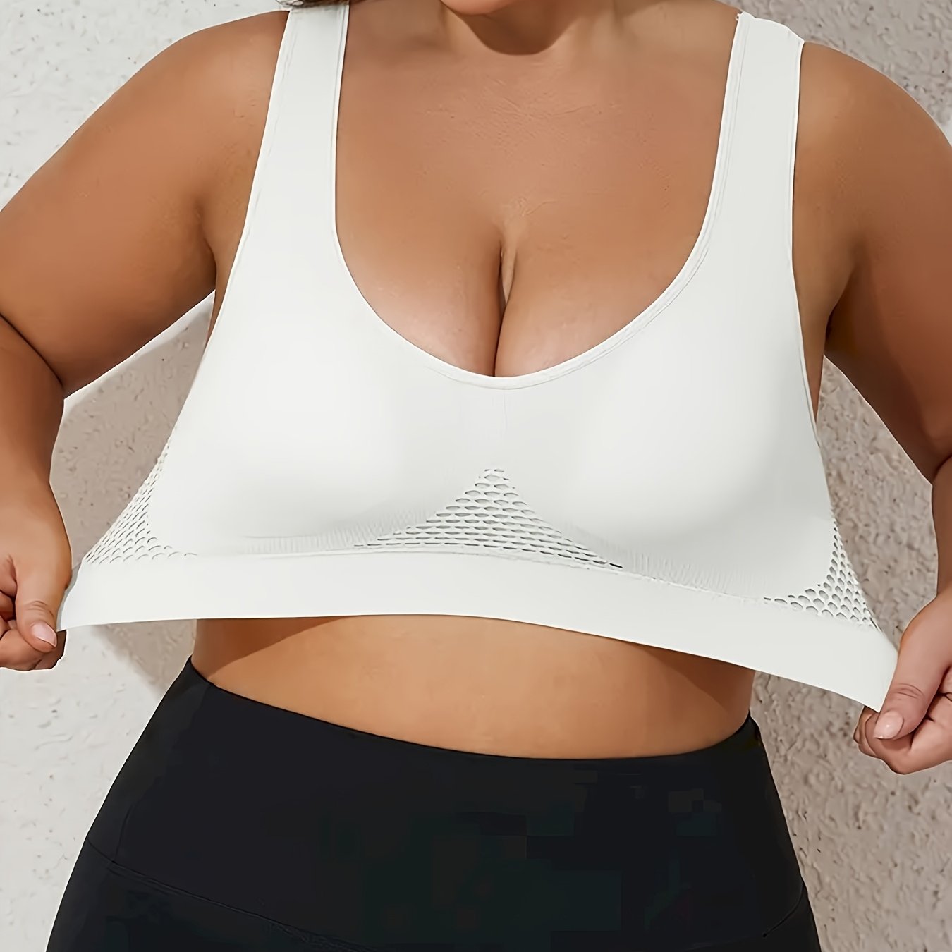 Women's Sports Bra Vest Mesh Breathable High Elasticity for Yoga Running