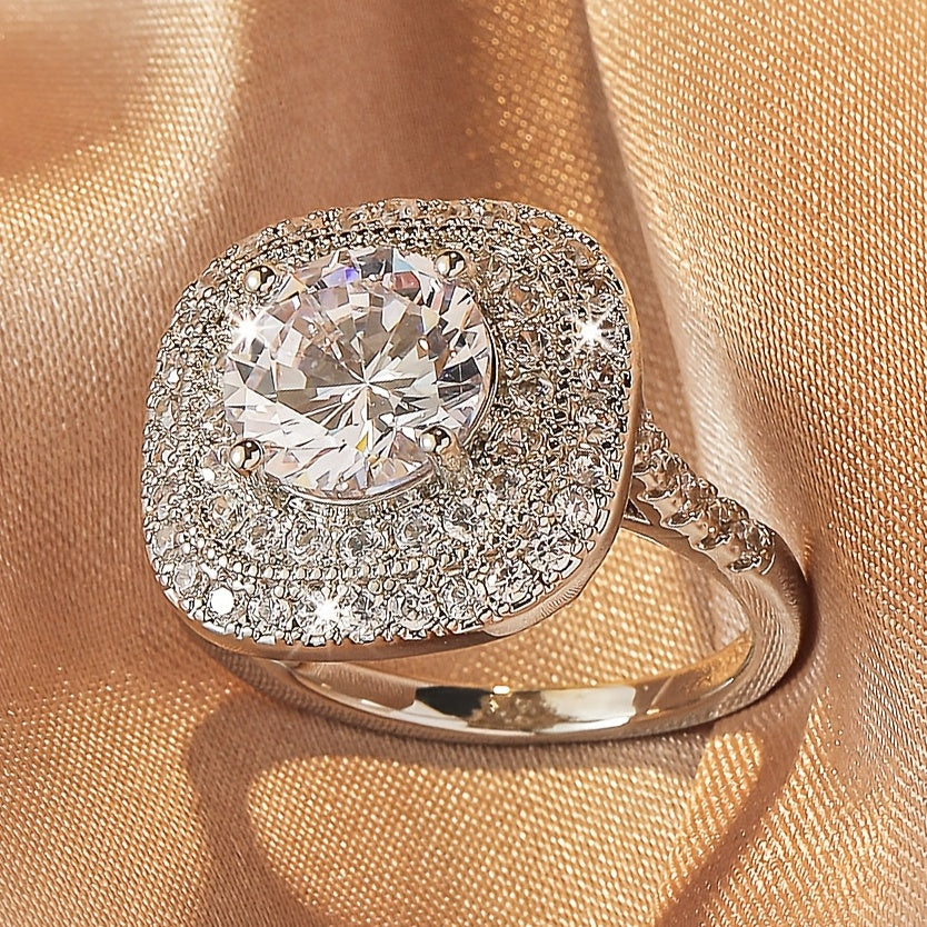 Women's Zirconia Ring for Weddings and Special Events