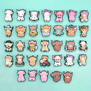 33pcs Plastic Highland Cow Shoe Charms, Shoe Buckle Decorations for Kids