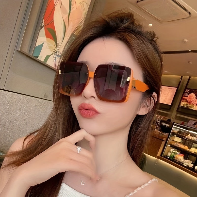 Unisex Y2K Square Gradient Glasses Hollow Temples for Beach and Party