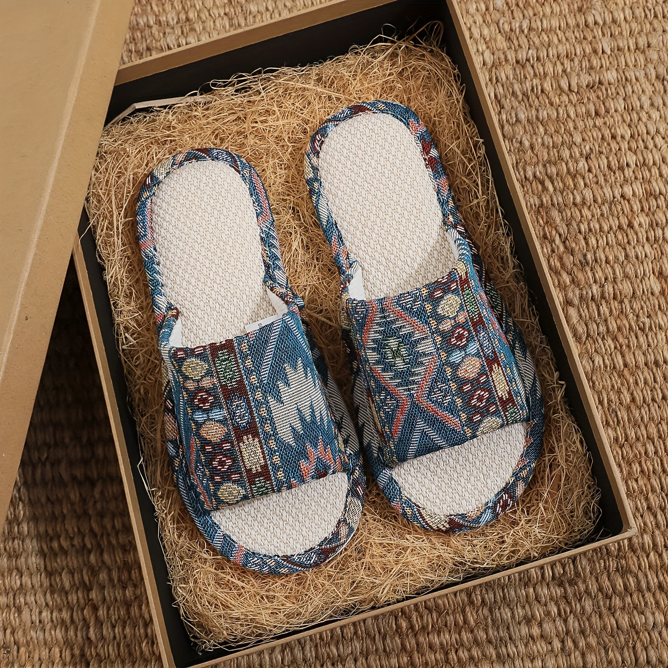 Ayollar uchun yopishmaydigan yopishmaydigan shlyapka yumshoq mato geometrik naqshli ichki uy poyabzali